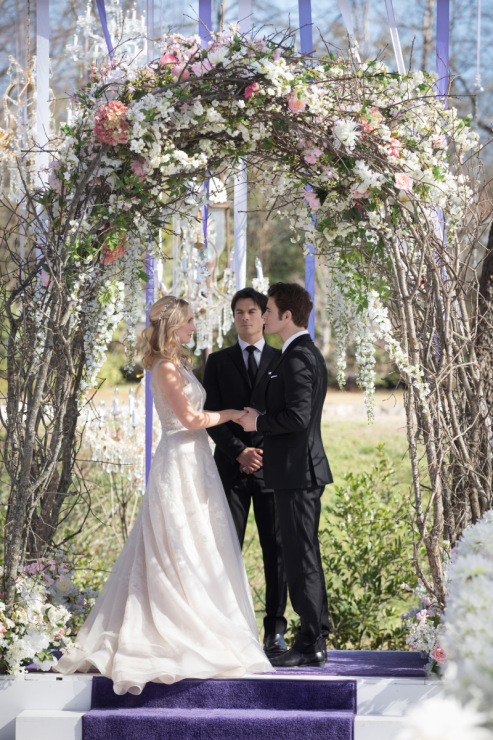 vampire diaries - wedding - caroline and stefan